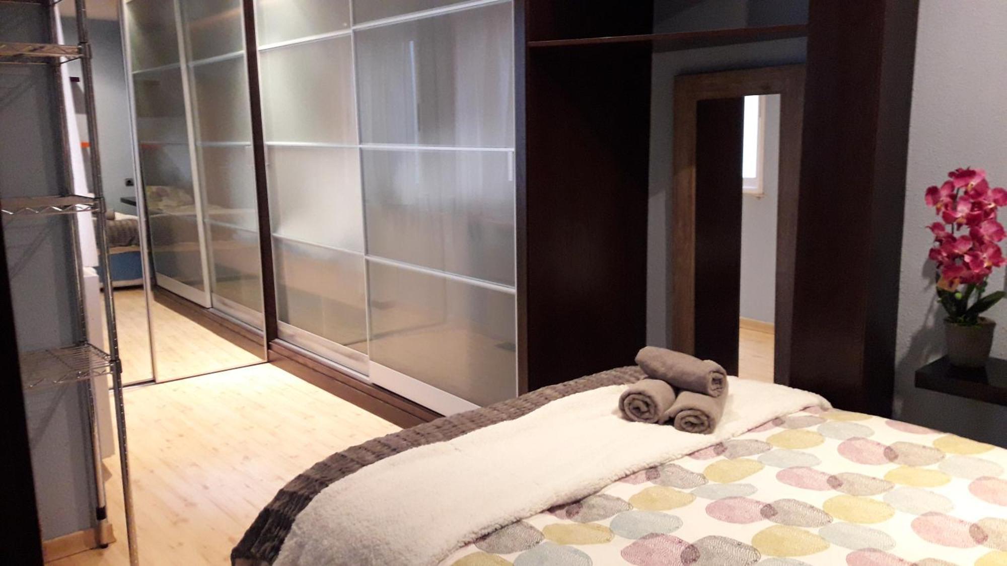 Apartamentos Centricos Barrio Del Carmen バレンシア エクステリア 写真