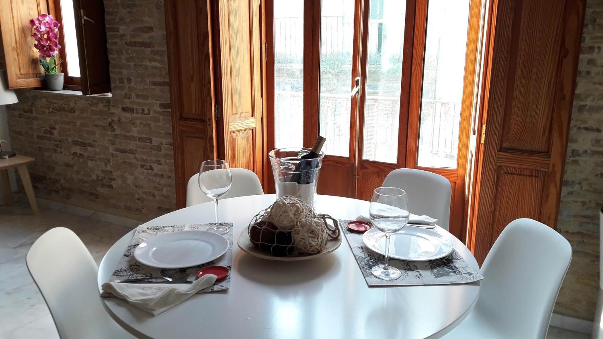 Apartamentos Centricos Barrio Del Carmen バレンシア エクステリア 写真