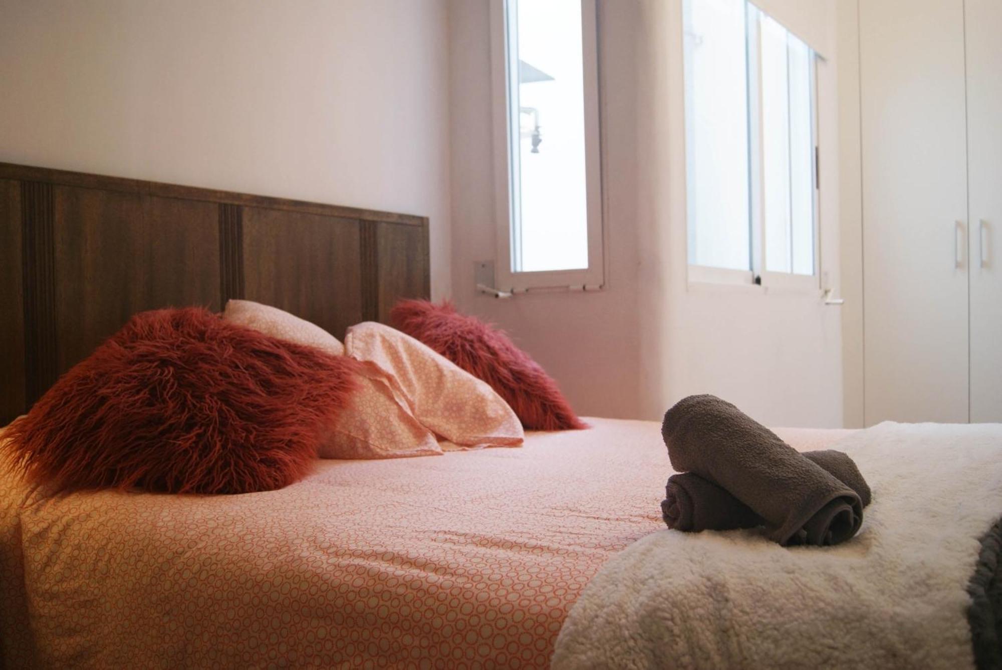 Apartamentos Centricos Barrio Del Carmen バレンシア エクステリア 写真
