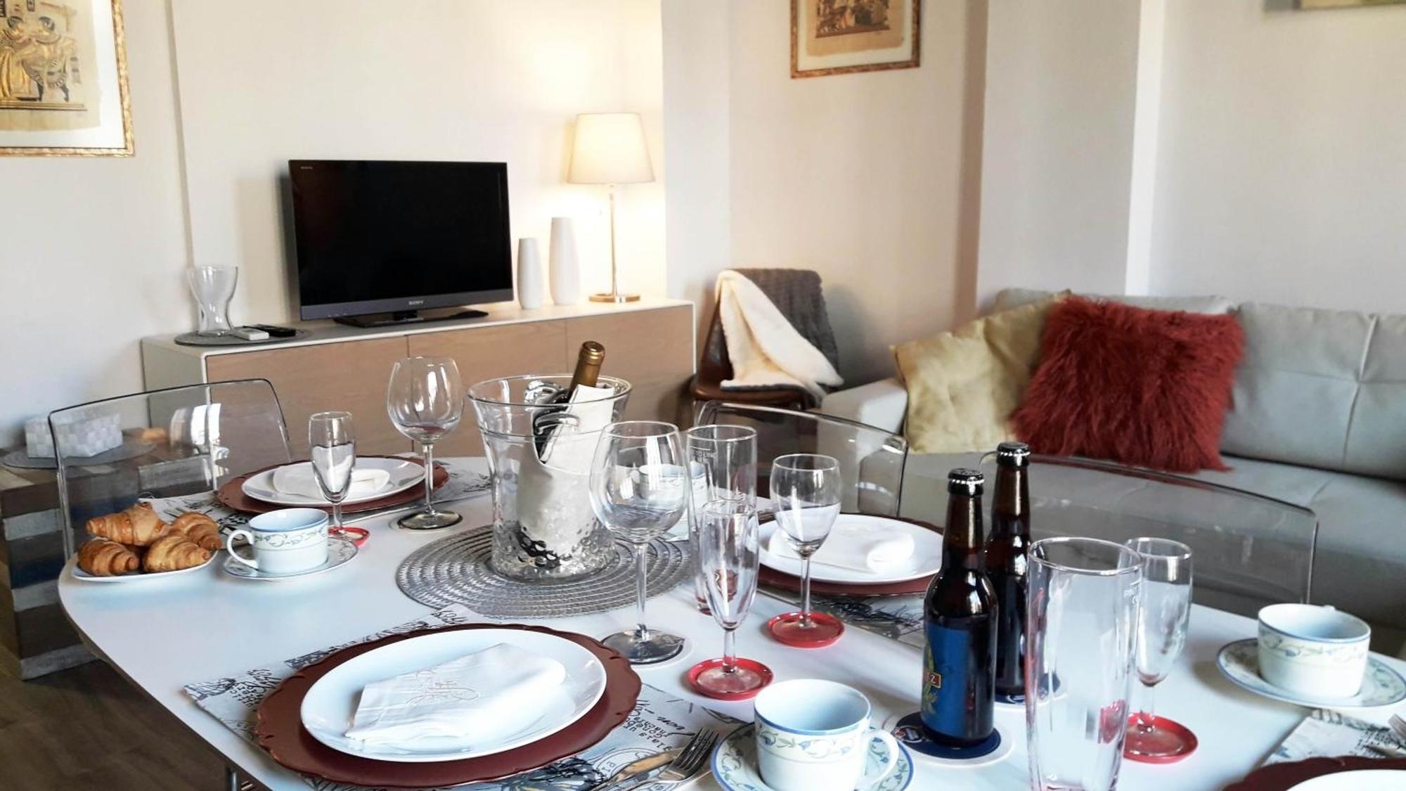 Apartamentos Centricos Barrio Del Carmen バレンシア エクステリア 写真